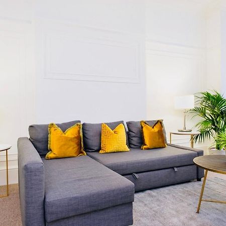 Spacious & Charming Garden Flat -Zone 2- Great For Central London Access Exteriör bild