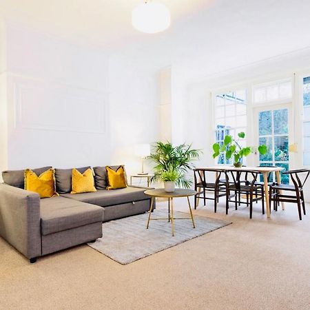 Spacious & Charming Garden Flat -Zone 2- Great For Central London Access Exteriör bild