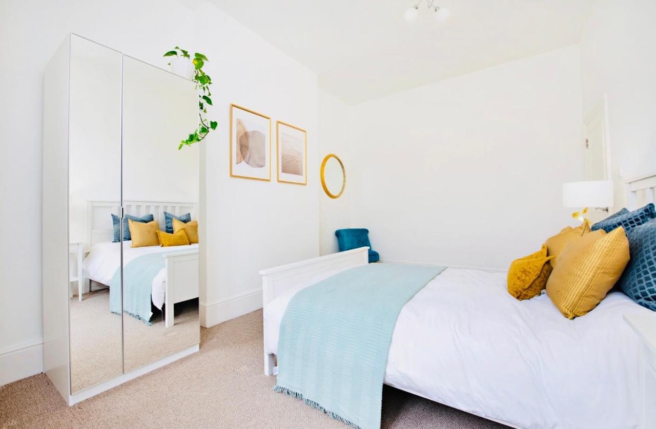 Spacious & Charming Garden Flat -Zone 2- Great For Central London Access Exteriör bild